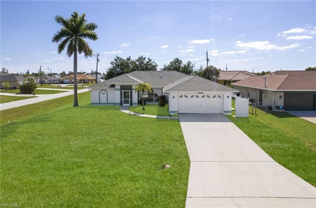 2929 SW 8th CT, CAPE CORAL, FL 33914 — photo 2