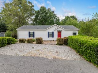 104 Cove Drive, Fair Play, SC 29643