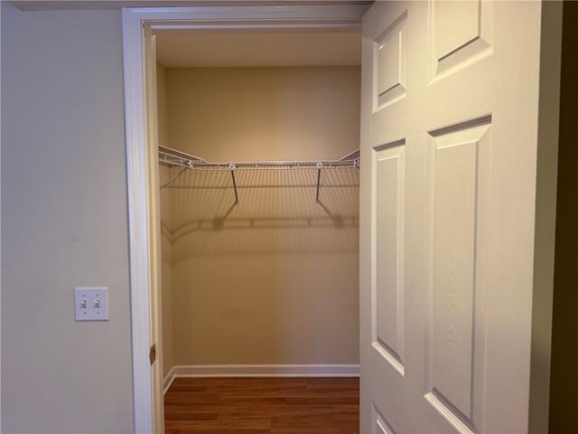 7 Eagle Pine Way Road, Henrietta, NY 14623