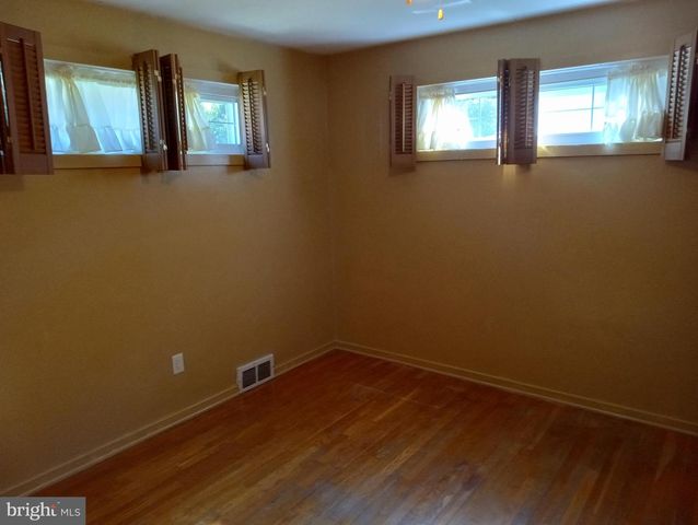 1335 S 19TH ST, Harrisburg, PA 17104