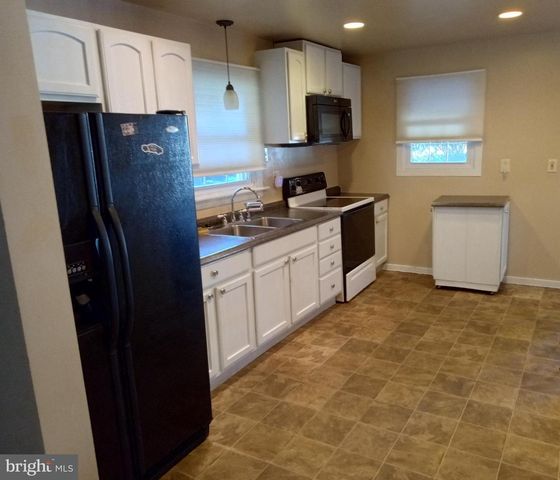 1335 S 19TH ST, Harrisburg, PA 17104