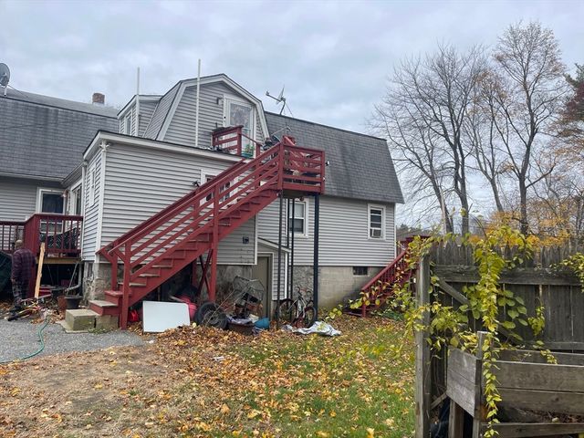 10 Edwards St, Dracut, MA 01826