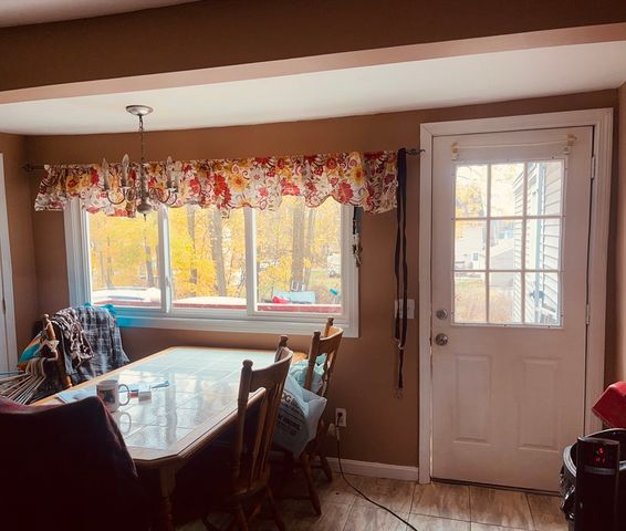 10 Edwards St, Dracut, MA 01826