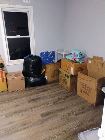 10 Edwards St, Dracut, MA 01826