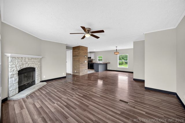 31117 E 689 Road, Wagoner, OK 74467