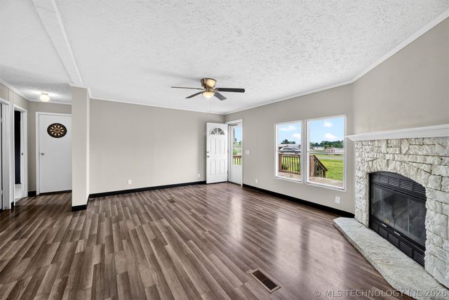31117 E 689 Road, Wagoner, OK 74467
