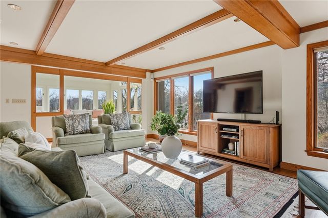 1612 Tiffany Ridge, Upper St Clair, PA 15241