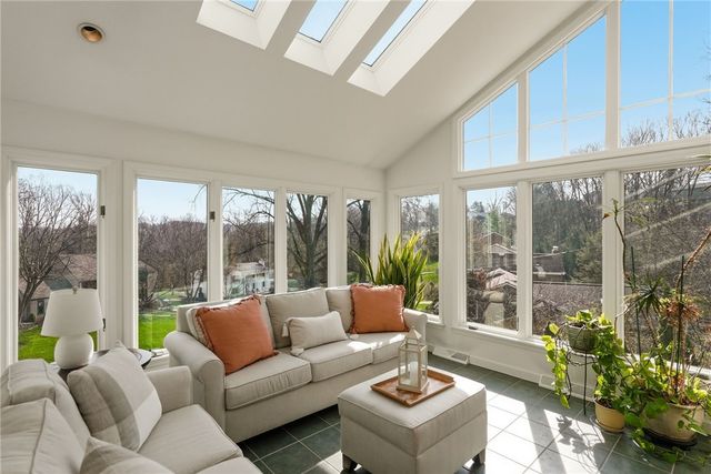 1612 Tiffany Ridge, Upper St Clair, PA 15241