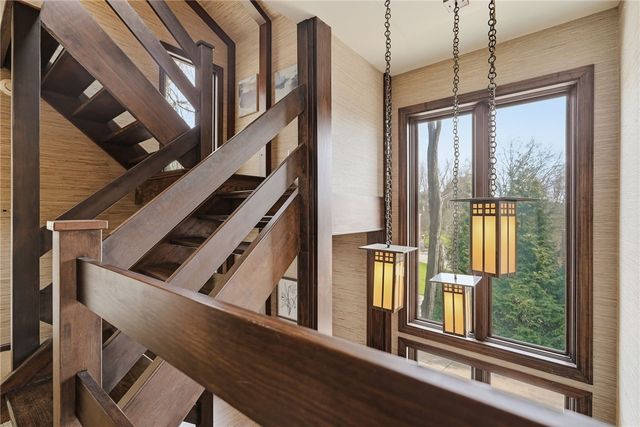 1612 Tiffany Ridge, Upper St Clair, PA 15241