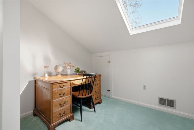 1612 Tiffany Ridge, Upper St Clair, PA 15241