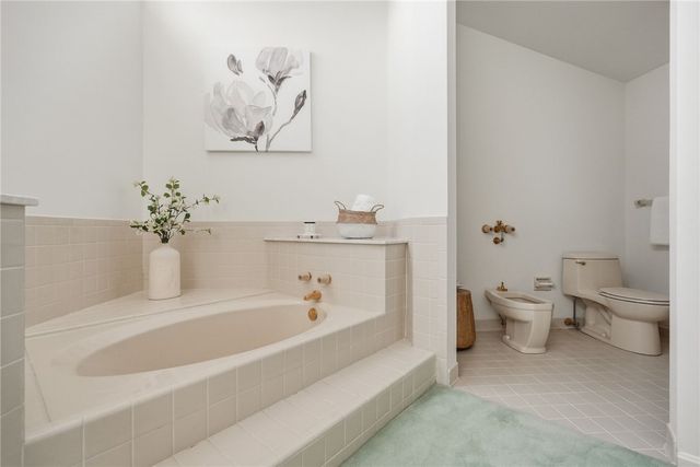 1612 Tiffany Ridge, Upper St Clair, PA 15241