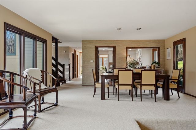 1612 Tiffany Ridge, Upper St Clair, PA 15241