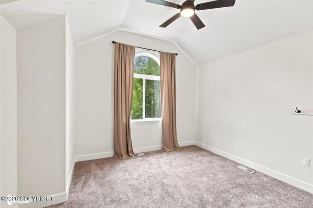 8270 E Splendid View Drive, Palmer, AK 99645