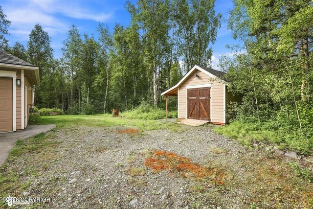 8270 E Splendid View Drive, Palmer, AK 99645