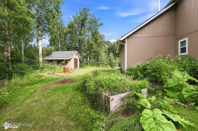 8270 E Splendid View Drive, Palmer, AK 99645