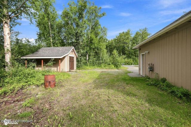8270 E Splendid View Drive, Palmer, AK 99645