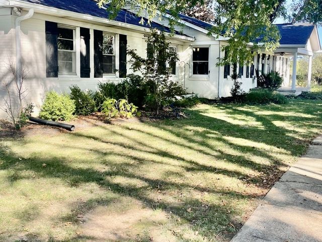 1836 Rock Springs Midland Rd, Christiana, TN 37037