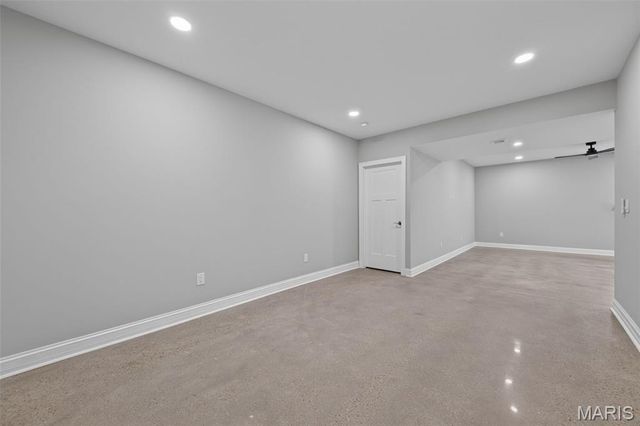 140 S Old Orchard Avenue, Webster Groves, MO 63119