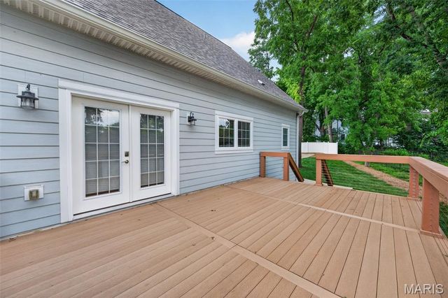 140 S Old Orchard Avenue, Webster Groves, MO 63119