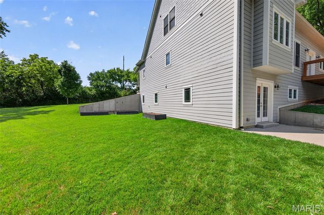 140 S Old Orchard Avenue, Webster Groves, MO 63119