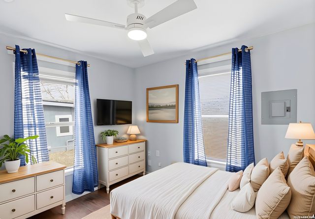 413 W Wright Blvd, Universal City, TX 78148