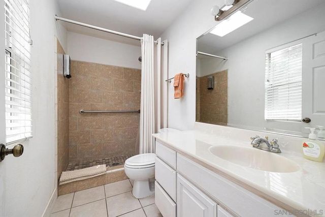 3838 Kettner Blvd, San Diego, CA 92110