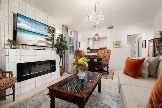 3838 Kettner Blvd, San Diego, CA 92110