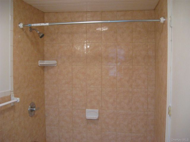 521 E Main Street, Middletown, NY 10940