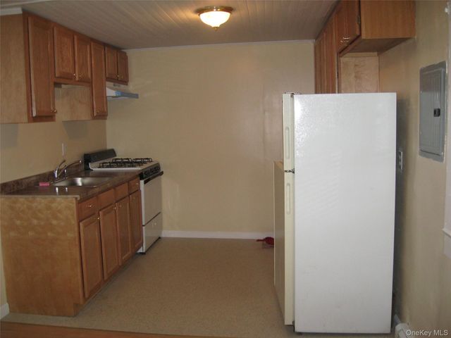 521 E Main Street, Middletown, NY 10940