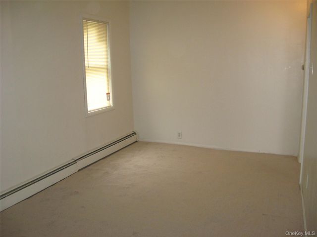 521 E Main Street, Middletown, NY 10940