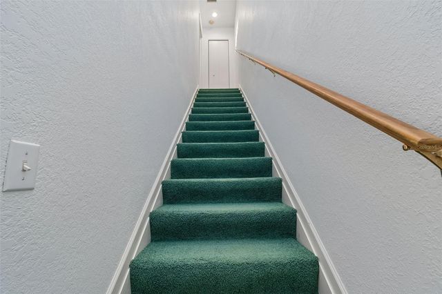 2863 60TH WAY N, St Petersburg, FL 33710