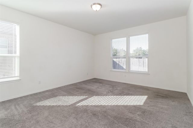 1621 Stinnett DR, Leander, TX 78641