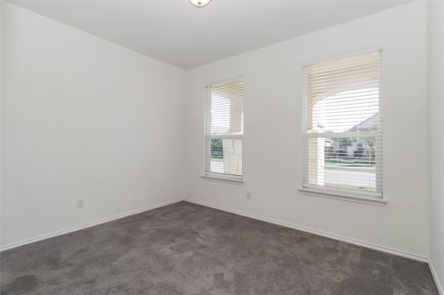 1621 Stinnett DR, Leander, TX 78641