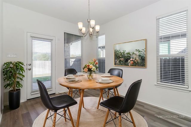 1621 Stinnett DR, Leander, TX 78641