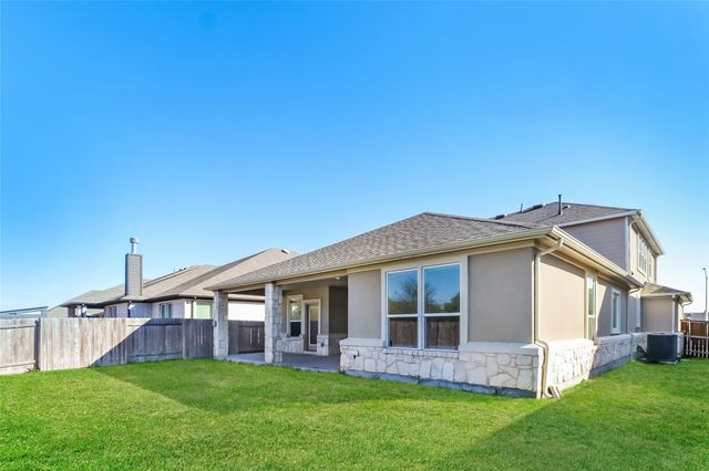 1621 Stinnett DR, Leander, TX 78641