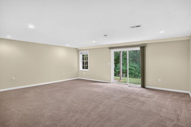 26 Cross Wind, Plymouth, MA 02360