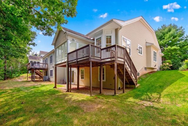 26 Cross Wind, Plymouth, MA 02360