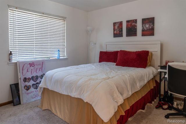 25591 Lord Drive, Chesterfield, MI 48051