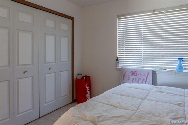 25591 Lord Drive, Chesterfield, MI 48051