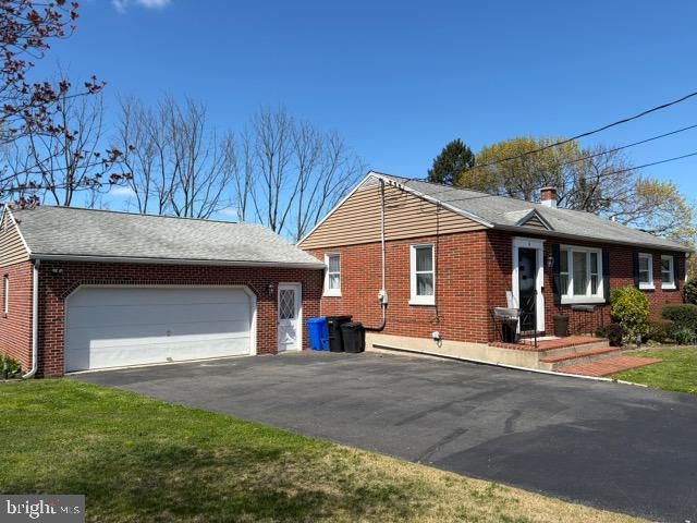 6 BELLEVUE CT, Lancaster, PA 17603