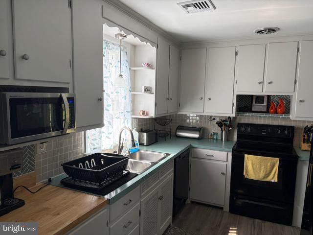 6 BELLEVUE CT, Lancaster, PA 17603