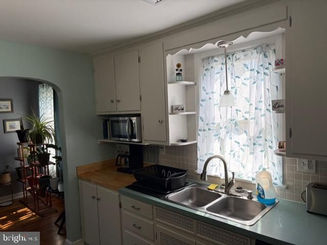 6 BELLEVUE CT, Lancaster, PA 17603