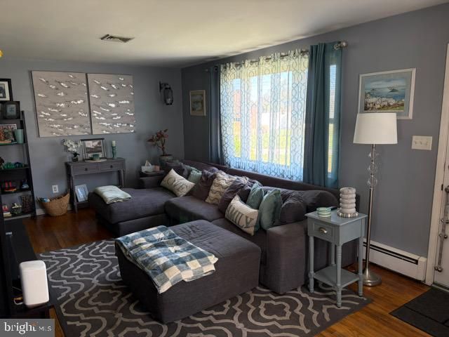6 BELLEVUE CT, Lancaster, PA 17603