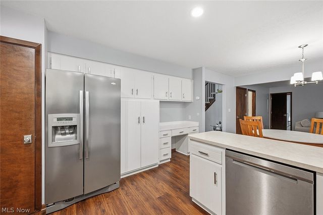 30020 Sequoia Trail, Westlake, OH 44145