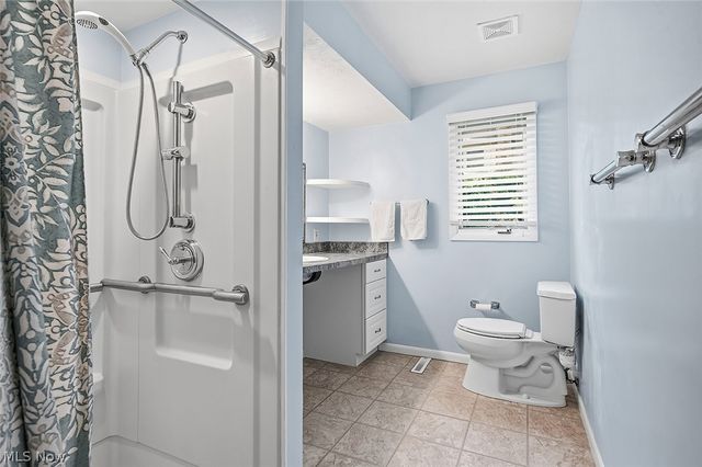30020 Sequoia Trail, Westlake, OH 44145