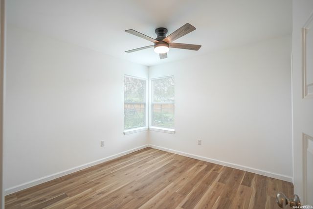 8022 HOBBLE ST, San Antonio, TX 78227