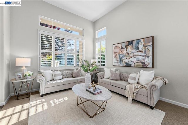 5625 Applegate Way, Dublin, CA 94568