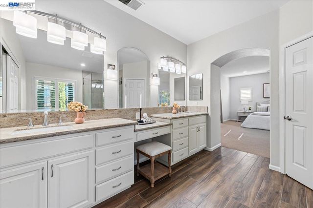 5625 Applegate Way, Dublin, CA 94568