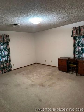 1311 Twin Lakes, Madill, OK 73446