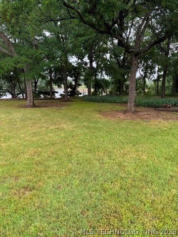1311 Twin Lakes, Madill, OK 73446